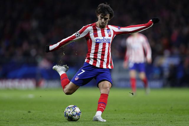 以微弱优势 以微弱优势